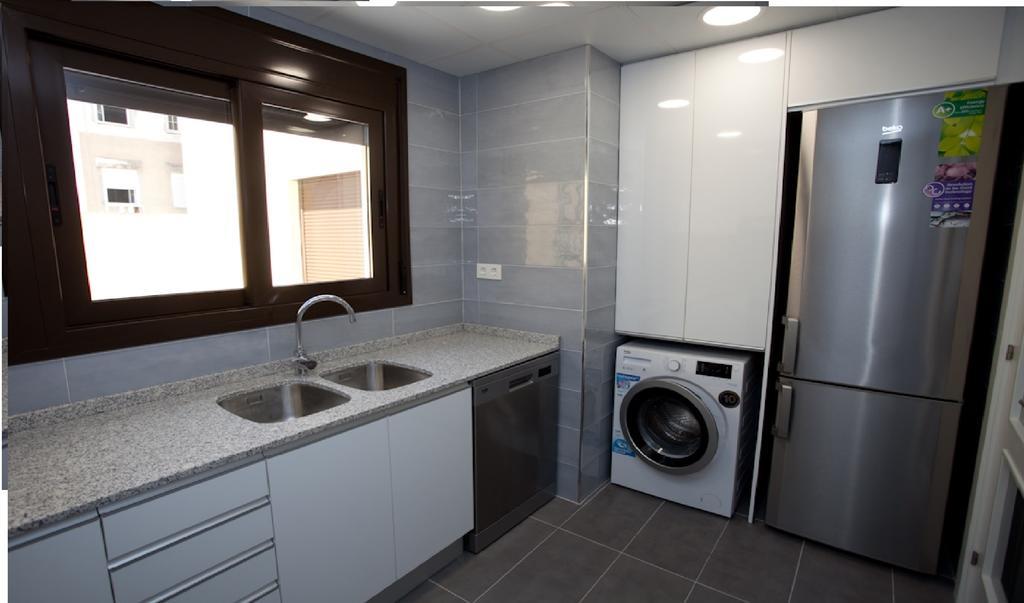 Apartamentos Ocea Кембрилс Екстериор снимка