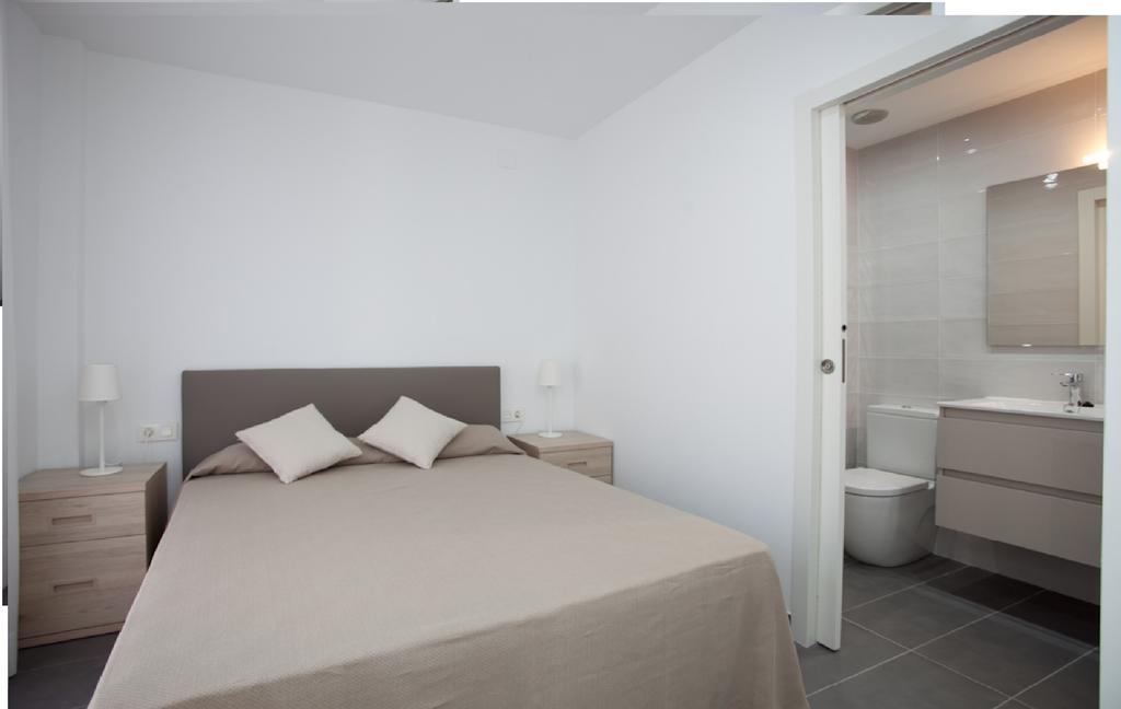 Apartamentos Ocea Кембрилс Екстериор снимка